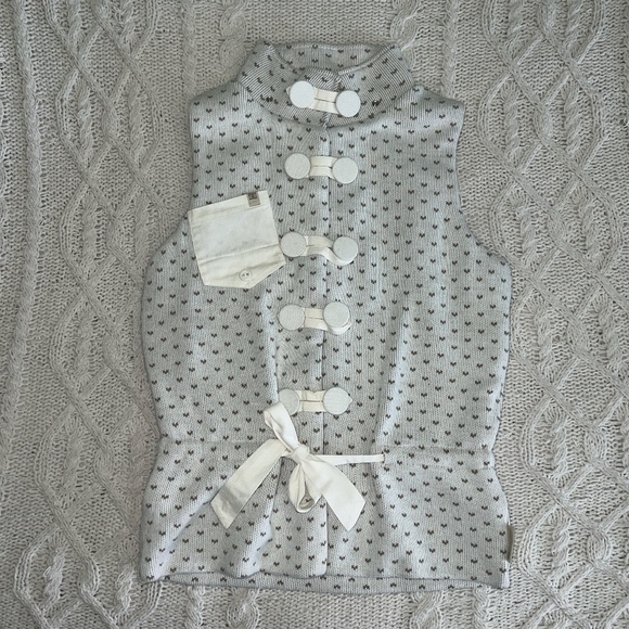 Vintage Y2K Grey White and Brown Heart "Polka Dot" Vest Sweater - Picture 3 of 8